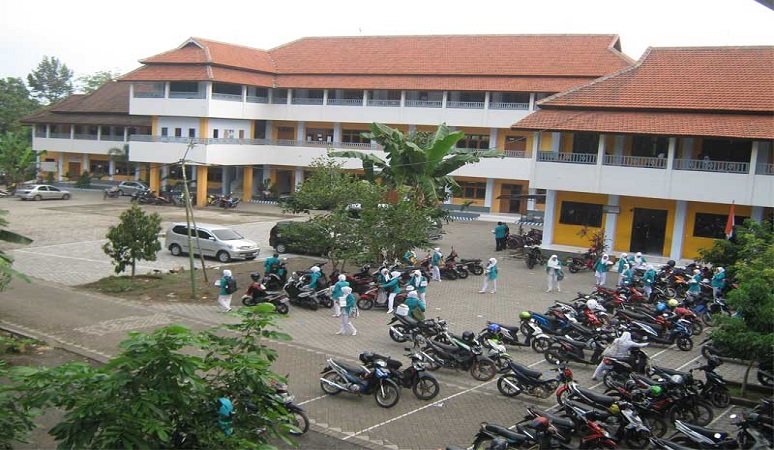 10 Daftar Nama Universitas di Banyuwangi, Mana Yang Paling Bagus Untuk Jurusan Peternakan? 3