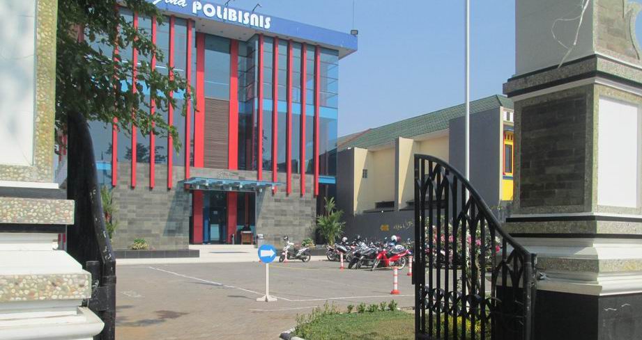 10 Daftar Universitas di Purwakarta Jawa Barat, Manakah Yang Jurusan Farmasi Atau Kesehatan? 1 10 Daftar Universitas di Purwakarta Jawa Barat, Manakah Yang Jurusan Farmasi Atau Kesehatan? 1