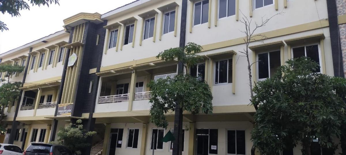 10 Daftar Universitas di Gresik, Manakah Yang Masih Buka Pendaftaran Untuk Kelas Karyawan? 6 10 Daftar Universitas di Gresik, Manakah Yang Masih Buka Pendaftaran Untuk Kelas Karyawan? 6