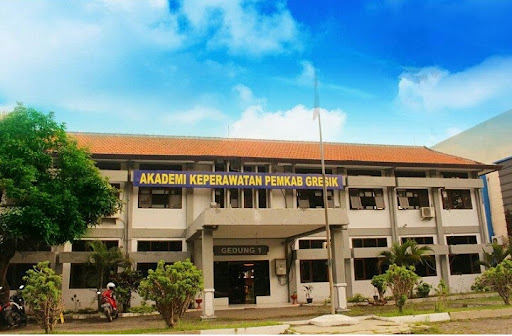 10 Daftar Universitas di Gresik, Manakah Yang Masih Buka Pendaftaran Untuk Kelas Karyawan? 5 10 Daftar Universitas di Gresik, Manakah Yang Masih Buka Pendaftaran Untuk Kelas Karyawan? 5