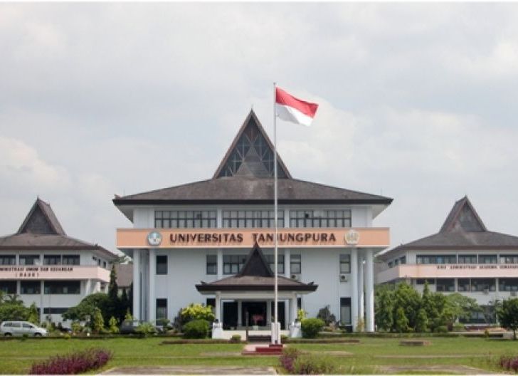 10 Daftar Universitas di Kota Pontianak Beserta Jurusannya, Manakah Yang Ada Fakultas Hukum? 1