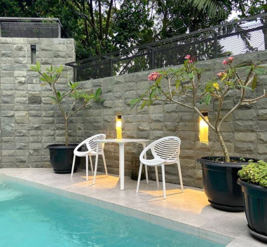 10 Rekomendasi Villa Dengan Private Pool di Bandung, Bisa Sewa Untuk Honeymoon Mulai Rp3.200.000 1