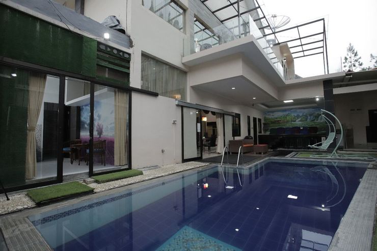 10 Rekomendasi Villa Dengan Private Pool di Bandung, Bisa Sewa Untuk Honeymoon Mulai Rp3.200.000 10