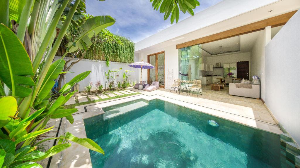 10 Villa Dengan Private Pool di Seminyak Bali Mulai Rp305.000, Manakah Yang Cocok Untuk Keluarga? 7