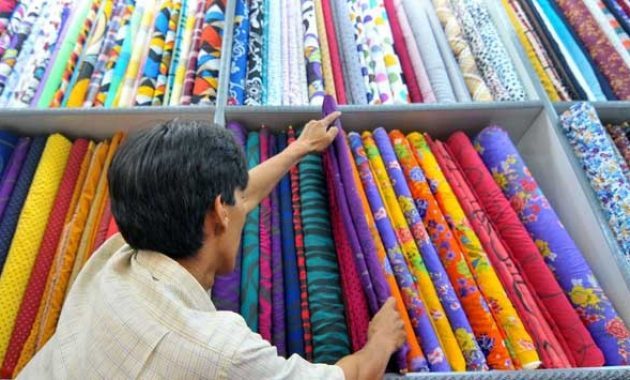 10 Rekomendasi Toko Kain di Mojokerto Jawa Timur, Mana Yang Menjual Batik Kiloan dan Bahan Kaos? 1
