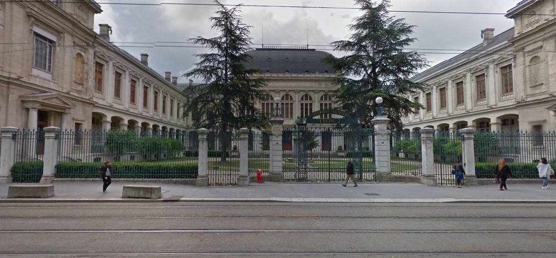 10 Daftar Universitas Terkenal di Perancis dan Jurusannya, Manakah Yang Menyediakan Beasiswa? 9 10 Daftar Universitas Terkenal di Perancis dan Jurusannya, Manakah Yang Menyediakan Beasiswa? 9