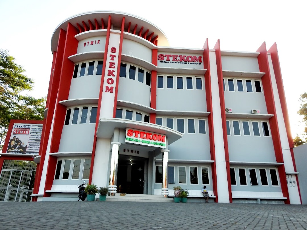 Buat Para Warga Salatiga Jika Ingin Kuliah, Inilah Daftar Referensi Universitas Bagus Dengan Biaya Terjangkau 10 Buat Para Warga Salatiga Jika Ingin Kuliah, Inilah Daftar Referensi Universitas Bagus Dengan Biaya Terjangkau 10