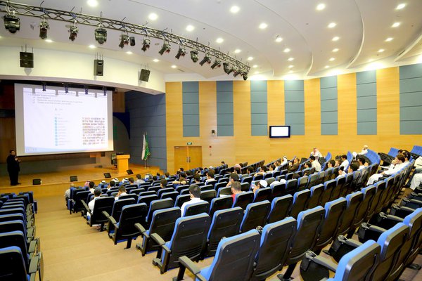 Daftar Universitas Terbaik dan Terkenal di Madinah, Manakah Yang Untuk Akhwat Tanpa Mahram? 8 Daftar Universitas Terbaik dan Terkenal di Madinah, Manakah Yang Untuk Akhwat Tanpa Mahram? 8