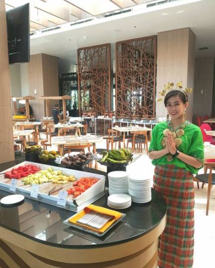 Nikmati Cottage Mewah Dengan Kolam Renang Pribadi di Hotel Gammara Makassar, Per Malam Capai Jutaan Rupiah! 5 Nikmati Cottage Mewah Dengan Kolam Renang Pribadi di Hotel Gammara Makassar, Per Malam Capai Jutaan Rupiah! 5