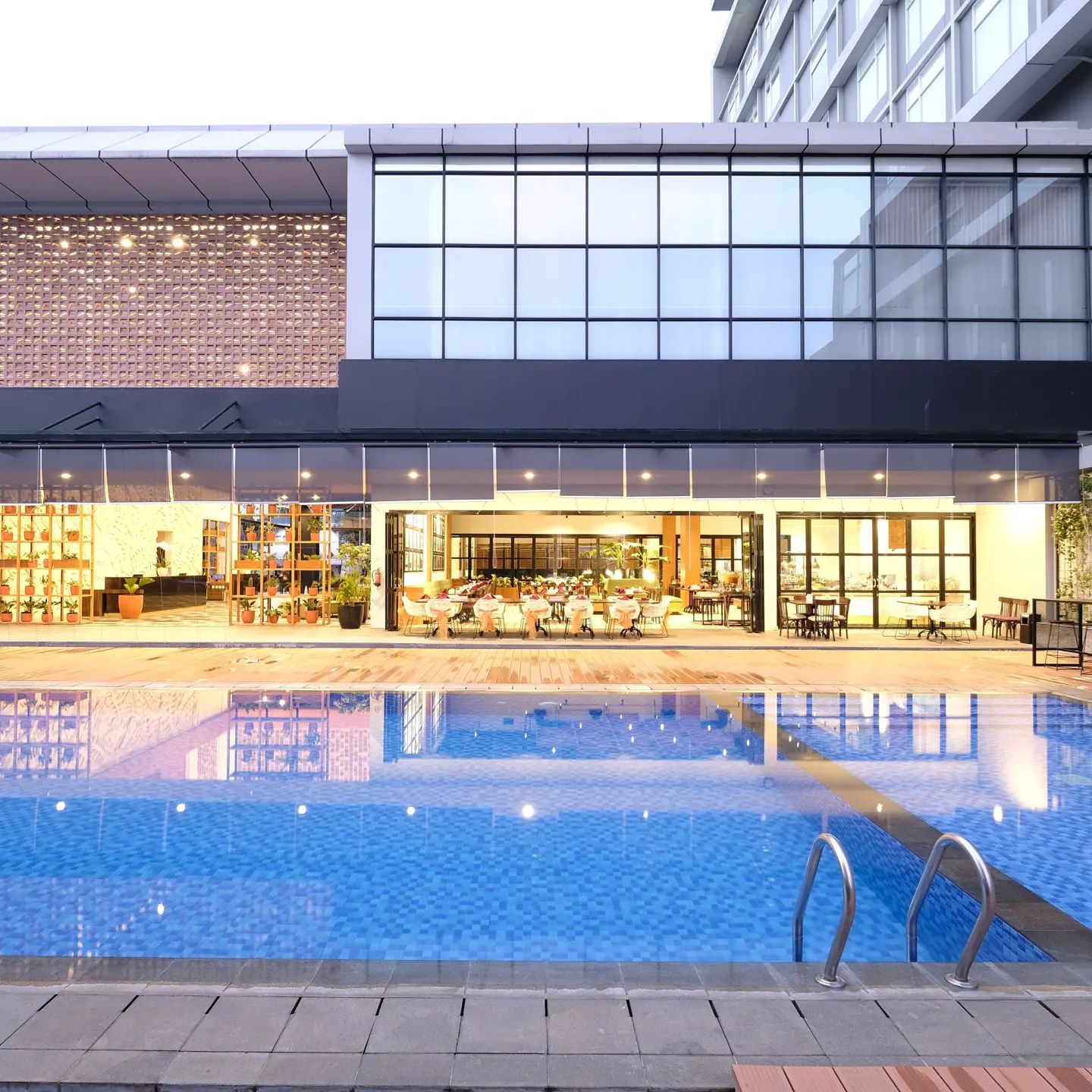 Ingin Berakhir Pekan di Wilayah Kota Bogor? Swiss Belinn Bisa Jadi Pilihan Akomodasi Yang Tepat 5 Swiss belinn bogor hotel alamat pajajaran kota jawa barat nomor telepon loker review agoda bintang berapa career harga no telp karir pre opening traveloka wedding city west java instagram tripadvisor website