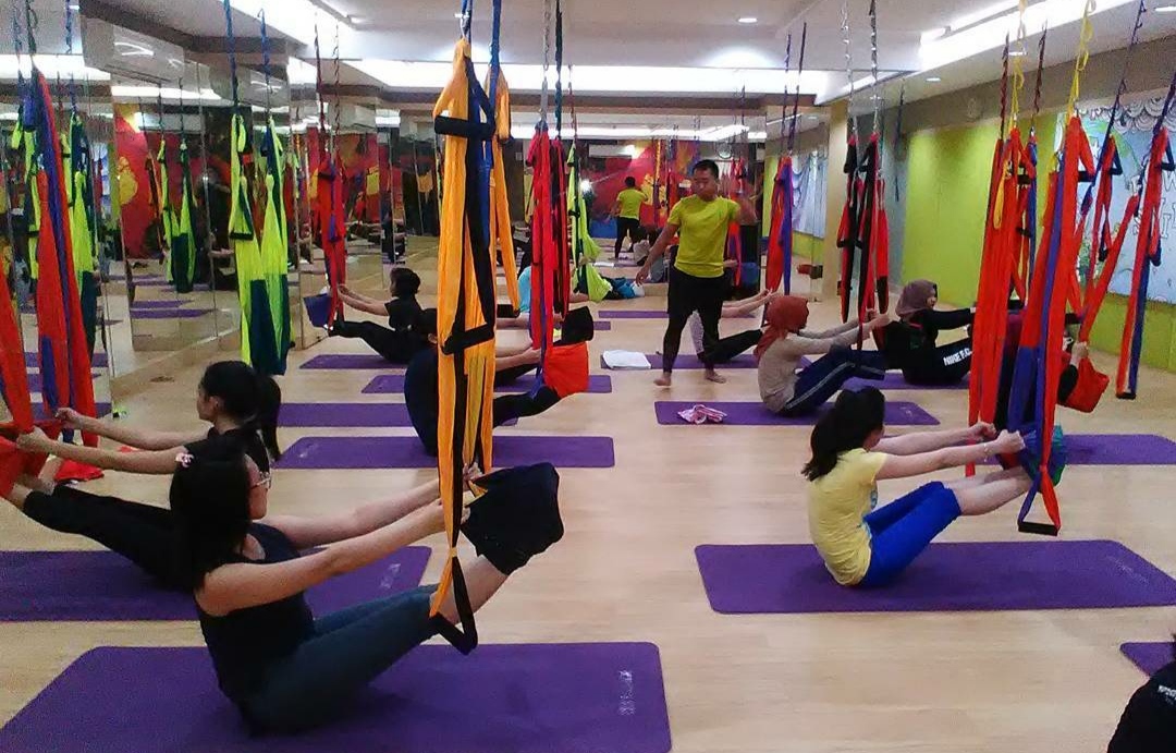 Daftar Harga Kamar dan Review Grand Candi Hotel Semarang, Penginapan Murah Dengan Sky Lounge 6 Daftar Harga Kamar dan Review Grand Candi Hotel Semarang, Penginapan Murah Dengan Sky Lounge 6