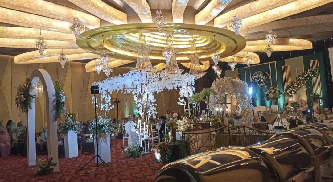 Hotel quest semarang guest bintang berapa alamat traveloka harga jl. plampitan no.37-39 reviews executive room booking aston the simpang lima by ballroom kota jawa tengah cari city central java di kuliner dekat diamond fasilitas review kamar lowongan kerja kolam renang no telp nomor telepon pemuda promo paket wedding tarif 5