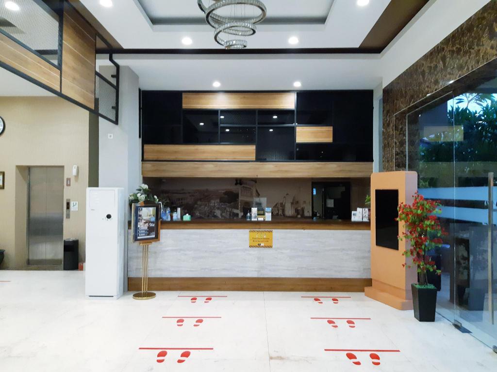 Daftar Harga Kamar dan Review Faustine Hotel Semarang, Akomodasi Murah Dengan Fasilitas Lengkap 5