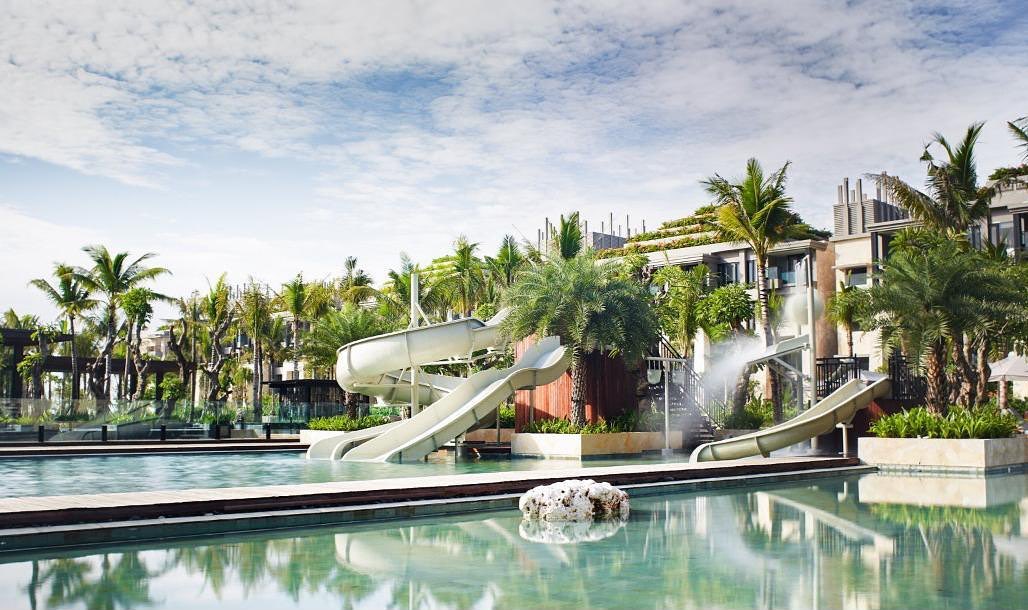 The Apurva Kempinski Bali, Hotel Yang Megah Dengan Restoran Aquarium Pertama di Pulau Dewata 7 The apurva kempinski bali harga owner review room nusa dua cliff private pool junior suite villa restaurant restoran di hotel promo traveloka agoda architect aquarium chapel koral lounge beach club dinner grand deluxe lagoon makan luxury escapes logo fine dining ocean court gym lobby lowongan lokasi map spa menu no telp oku opening date punya siapa rate sriwijaya sunday brunch tripadvisor wikipedia underwater voucher wedding package website architecture activity afternoon tea alamat career cafe day pass lunch extra bed email