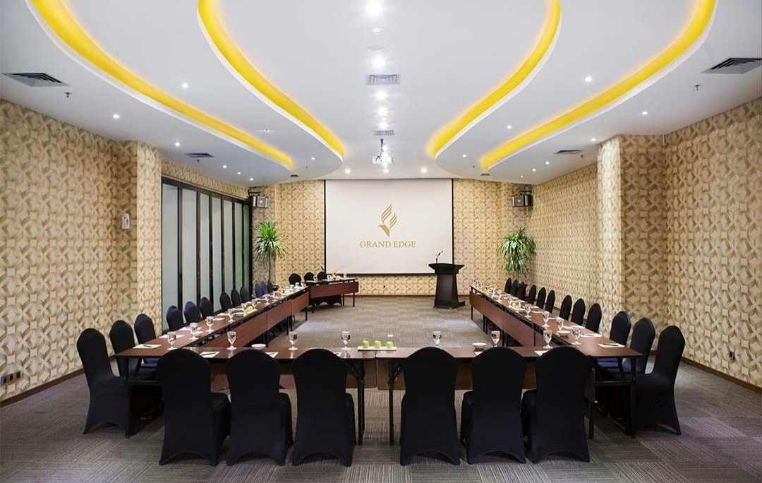 Hotel Grand Edge, Akomodasi Mewah Yang Siap Memanjakanmu di Semarang Mulai Rp413.223 6
