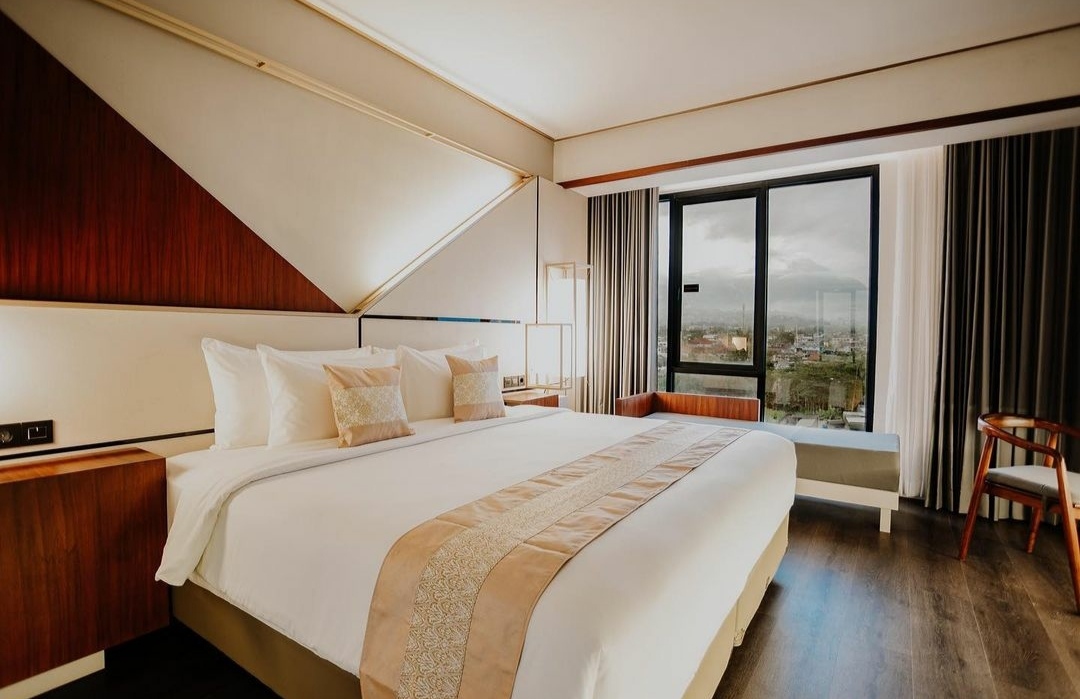 10 Potret Rayz UMM Hotel Malang, Akomodasi Bintang 4 Favorit di Kota Apel Harga Mulai Rp525.000 9 10 Potret Rayz UMM Hotel Malang, Akomodasi Bintang 4 Favorit di Kota Apel Harga Mulai Rp525.000 9