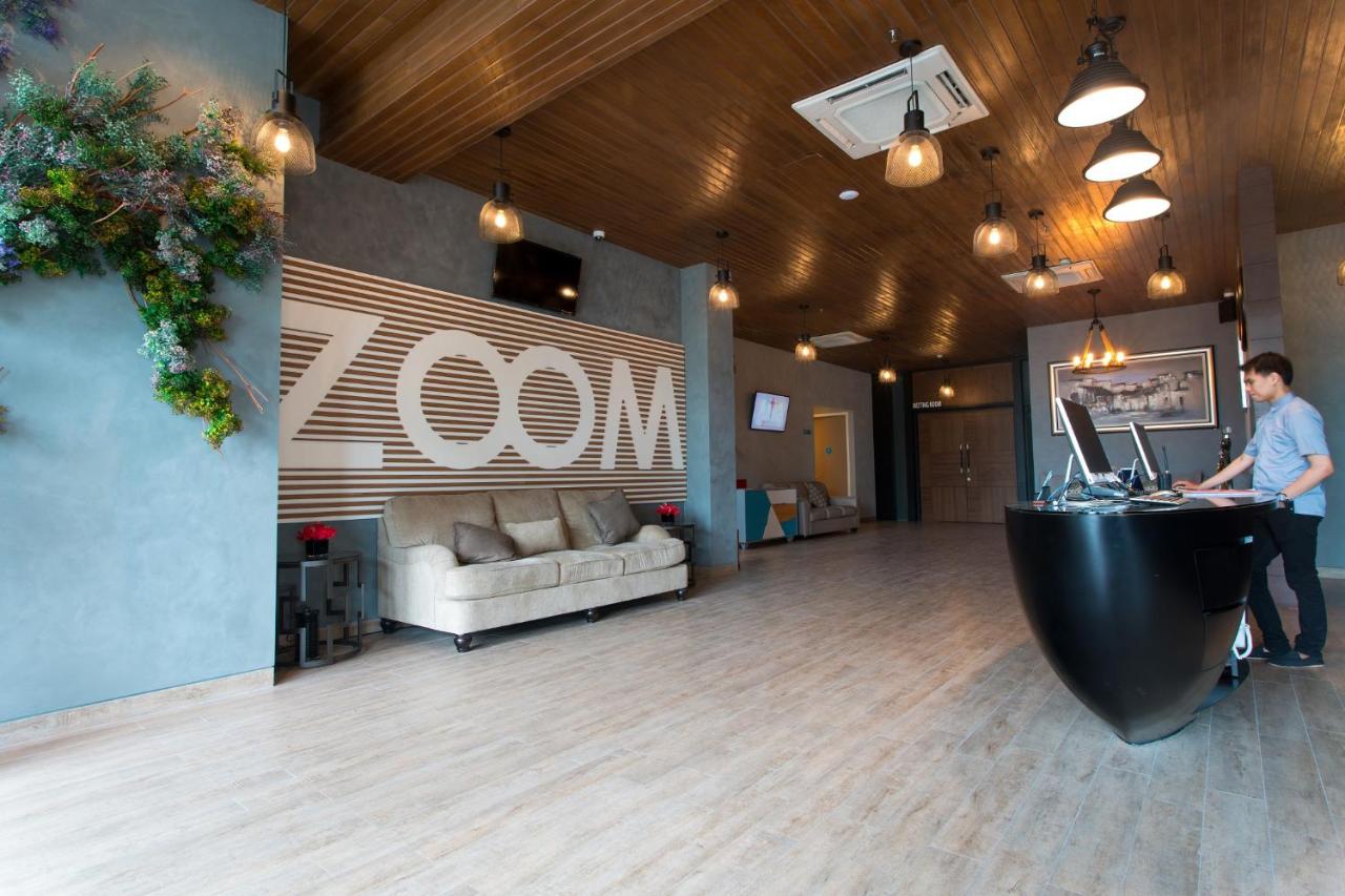 Zoom Smart Hotel Surabaya, Akomodasi Yang Nyaman Untuk Perjalanan Bisnis dan Liburan Kamu 6