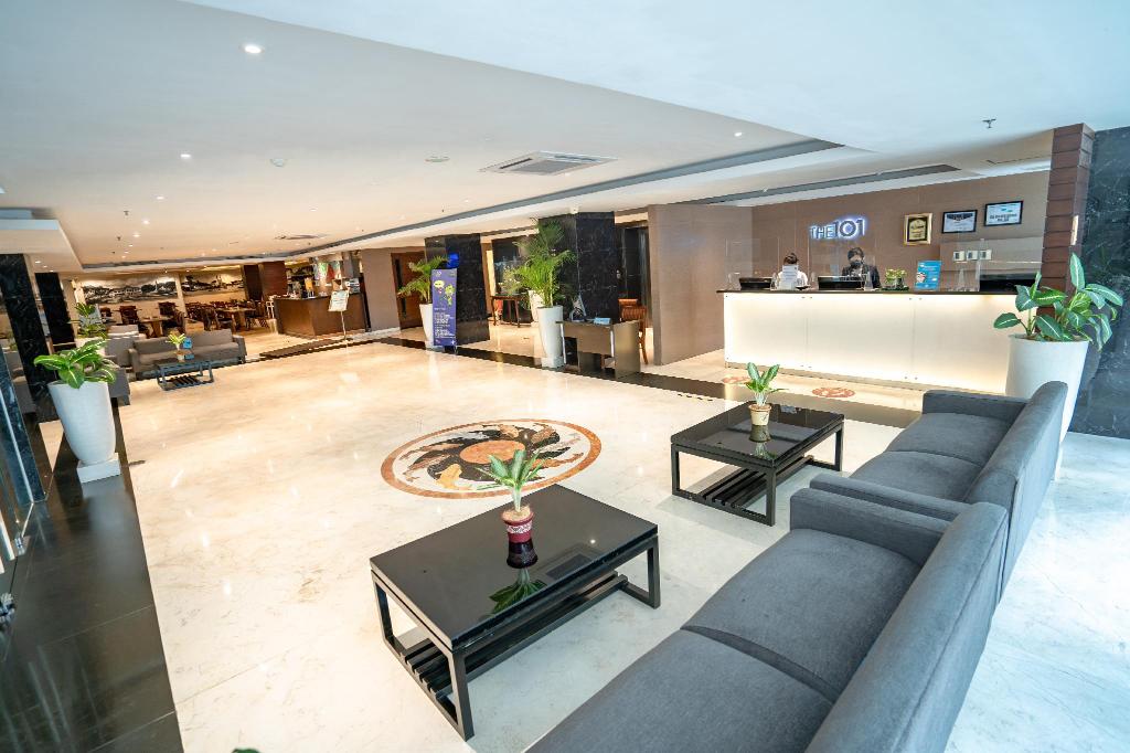 The 101 OJ Malang, Hotel Bintang 4 Yang Elegan Dengan Fasilitas Lengkap Mulai Rp650.000 Per Malam 1 The 101 OJ Malang, Hotel Bintang 4 Yang Elegan Dengan Fasilitas Lengkap Mulai Rp650.000 Per Malam 1