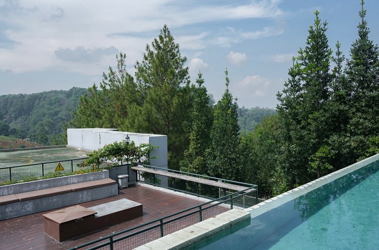 Casa D'Langit, Villa Mewah di Bandung Barat Dengan Pemandangan Cantik dan Fasilitas Lengkap 7