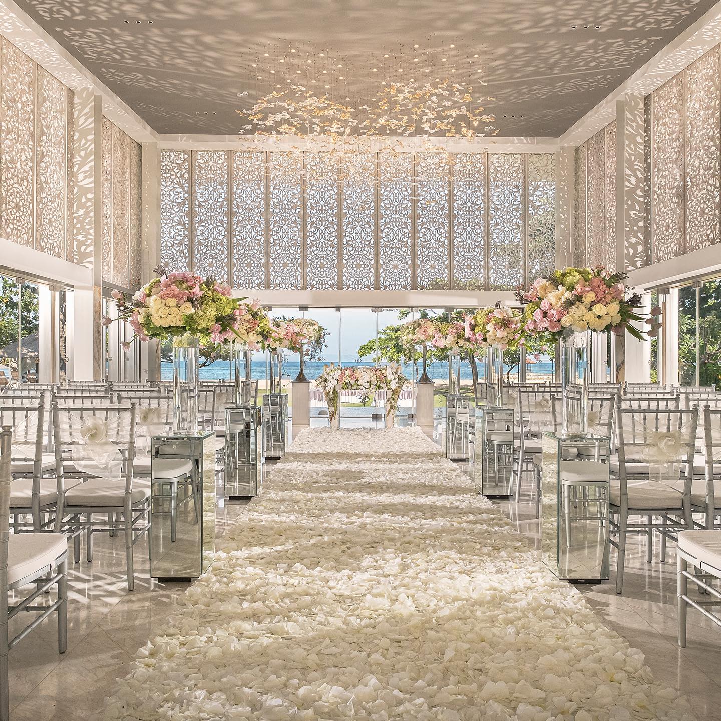 Sofitel Nusa Dua Bali, Resort Mewah Bergaya Perancis di Tepi Pantai Lengkap Dengan Taman Tropis 8