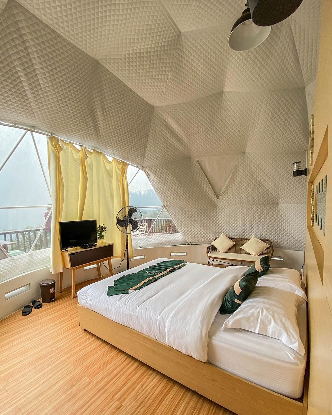 10 Potret Damar Langit, Resort yang Menyediakan Pemandangan Glamping Terindah di Puncak Bogor 4