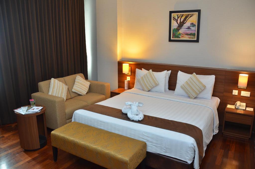 Grand Cakra Hotel Malang, Akomodasi Dengan Kemewahan Kontemporer Harga Mulai Rp516.843 Per Malam 3