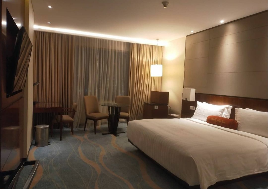 Gumaya hotel semarang review tower telepon harga traveloka restaurant agoda alamat bintang berapa di restoran kamar indonesia kota jawa tengah lowongan kerja loker lokasi map jalan gajah mada no telp nomor paket wedding profil skyline sejarah meeting deluxe ballroom city central java kuliner dekat pemilik promo rate tripadvisor