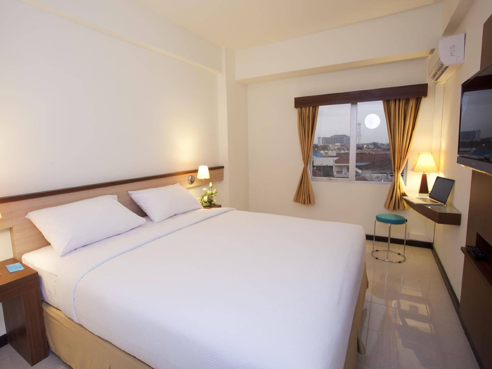 Everyday Smart Hotel Malang, Penginapan Hemat dan Bersih Dengan Harga Mulai Rp380.000 Per Malam 5 Everyday Smart Hotel Malang, Penginapan Hemat dan Bersih Dengan Harga Mulai Rp380.000 Per Malam 5