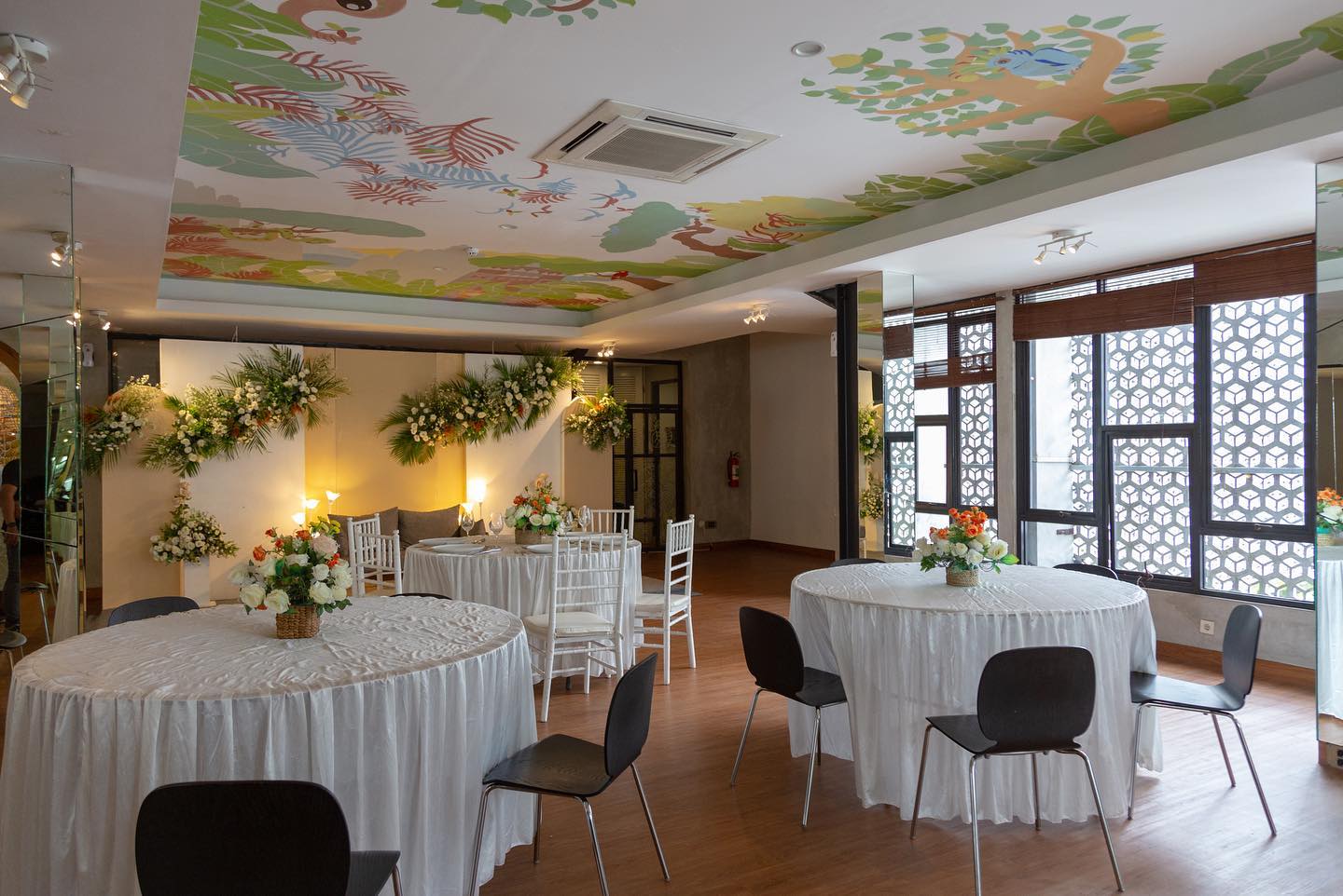 Menginap di Yats Colony Jogja, Hotel Dengan Interior Estetik Yang Anak Muda Banget Mulai Rp600.000 10