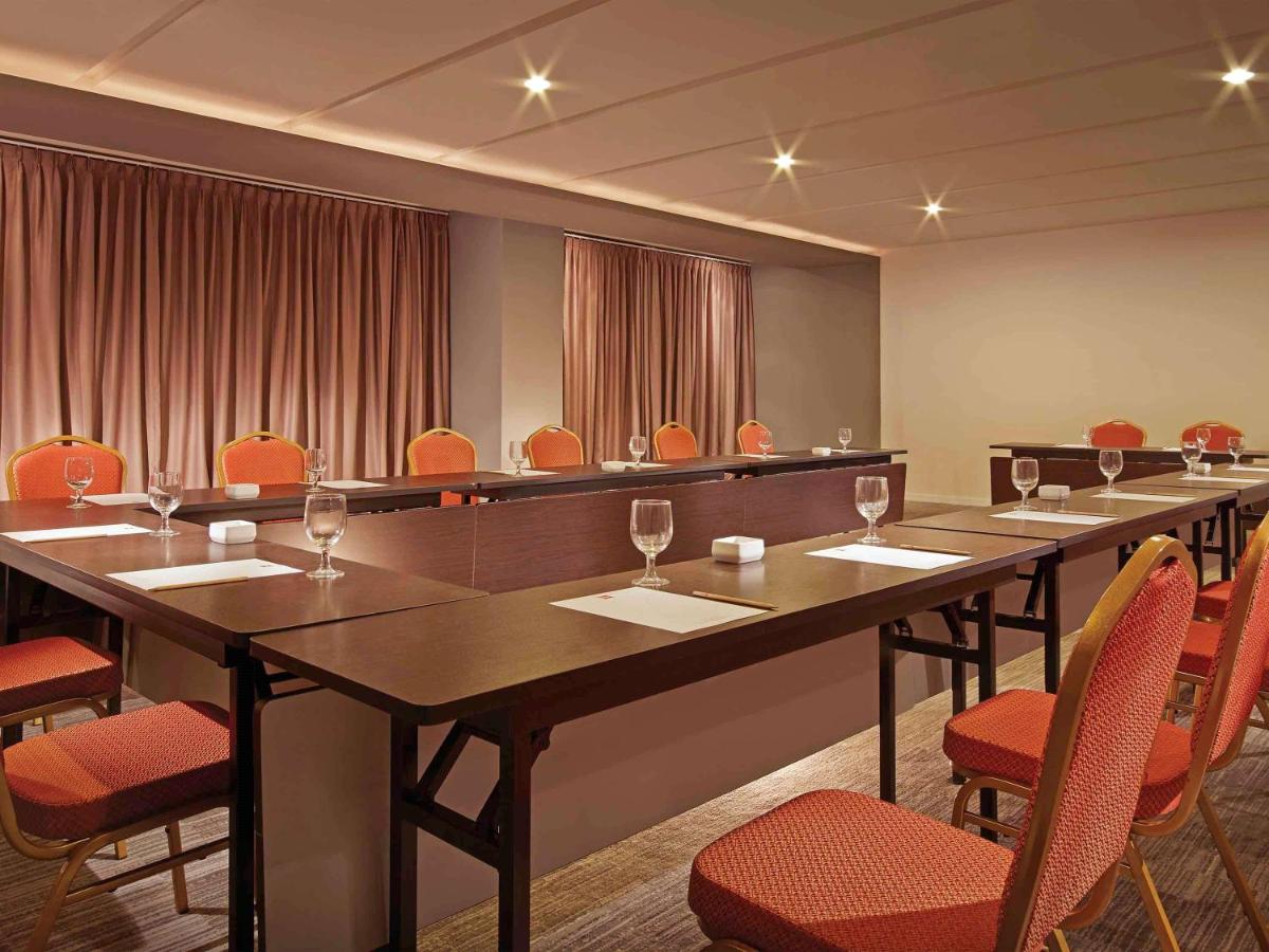 Ibis Surabaya City Center, Tempat Menginap Murah dan Strategis di Kota Pahlawan Mulai Rp314.100 3