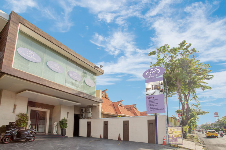 Emerald Hotel Surabaya, Penginapan Bertaraf Bintang 2 Dengan Tarif 200 Ribu Saja Per Malamnya 2 Emerald Hotel Surabaya, Penginapan Bertaraf Bintang 2 Dengan Tarif 200 Ribu Saja Per Malamnya 2
