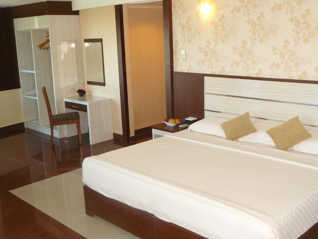 Hotel Oval Surabaya, Akomodasi Favorit Para Traveller Dengan Tarif Terjangkau Mulai Dari 175 Ribu 4