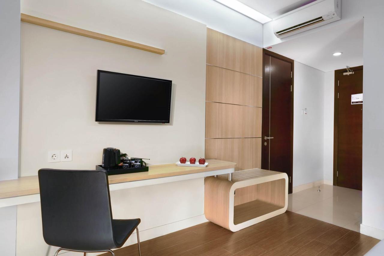 Hotel Neo Surabaya, Akomodasi Murah dan Modern di Tengah Kota Pahlawan Mulai Dari Rp238.000 9 Hotel Neo Surabaya, Akomodasi Murah dan Modern di Tengah Kota Pahlawan Mulai Dari Rp238.000 9