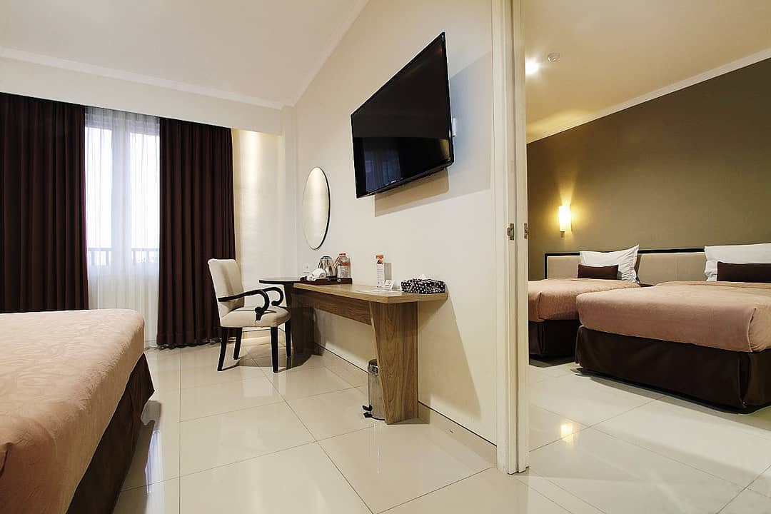 Cari Akomodasi Bintang Tiga Dengan Kolam Renang di Jogja? Emersia Malioboro Bisa Menjadi Pilihan! 5