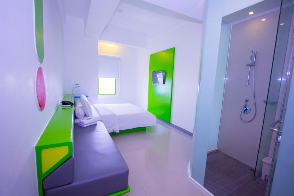 Pop Hotel Stasiun Kota, Rekomendasi Akomodasi Murah Untuk Para Traveller Mulai Rp194.909 6 Pop Hotel Stasiun Kota, Rekomendasi Akomodasi Murah Untuk Para Traveller Mulai Rp194.909 6