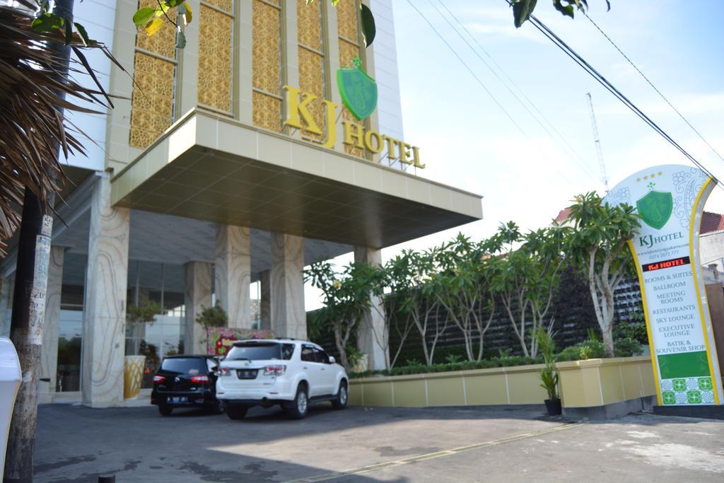 KJ Hotel Yogyakarta, Akomodasi Bintang 4 Dengan Berbagai Fasilitas Unggulan Mulai Rp900.000 Per Malam 2 KJ Hotel Yogyakarta, Akomodasi Bintang 4 Dengan Berbagai Fasilitas Unggulan Mulai Rp900.000 Per Malam 2