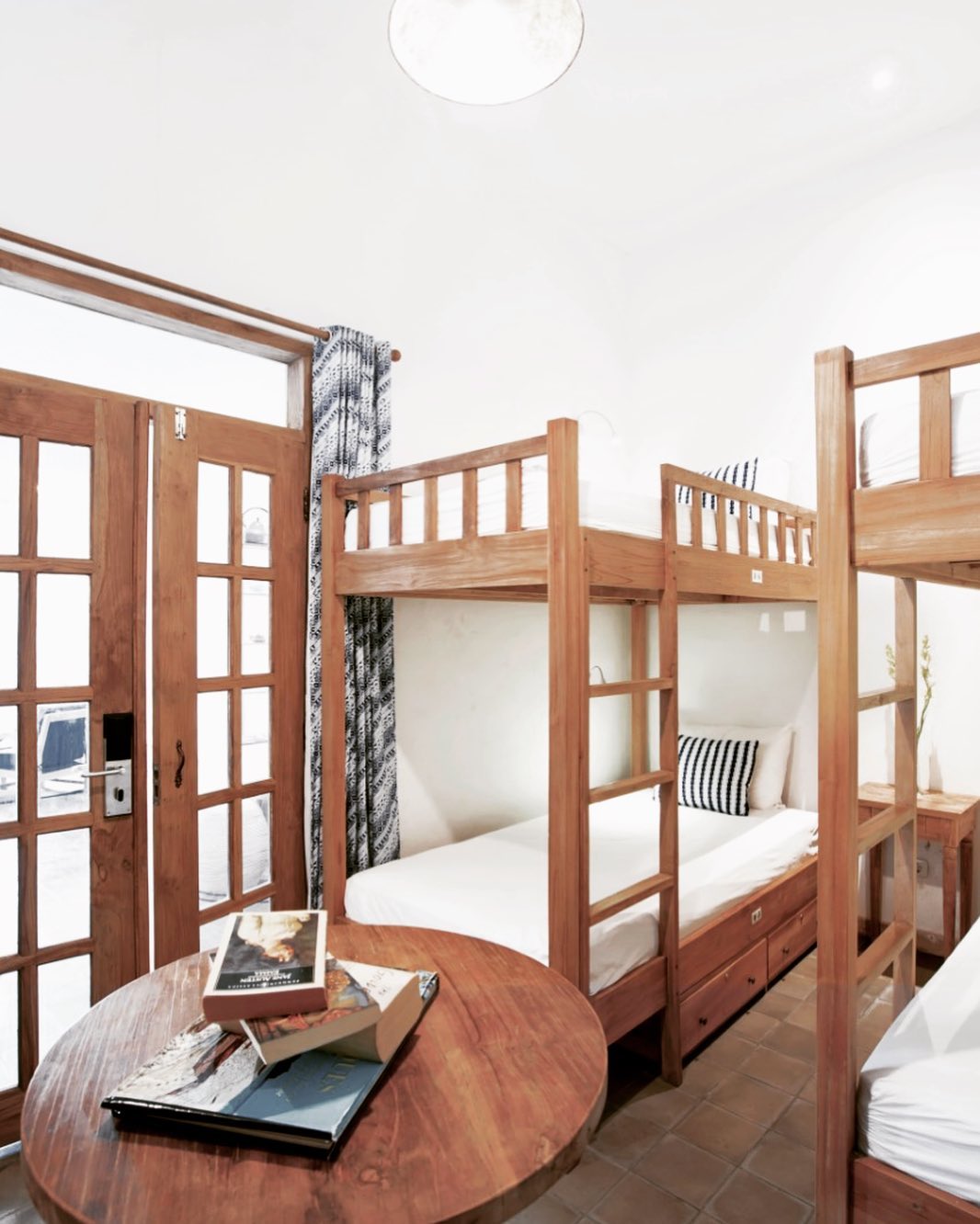 Adhistana Hotel Jogja, Penginapan Yang Estetik Dengan Suasana Homey Serta Sedikit Sentuhan Jawa 5 Adhistana Hotel Jogja, Penginapan Yang Estetik Dengan Suasana Homey Serta Sedikit Sentuhan Jawa 5