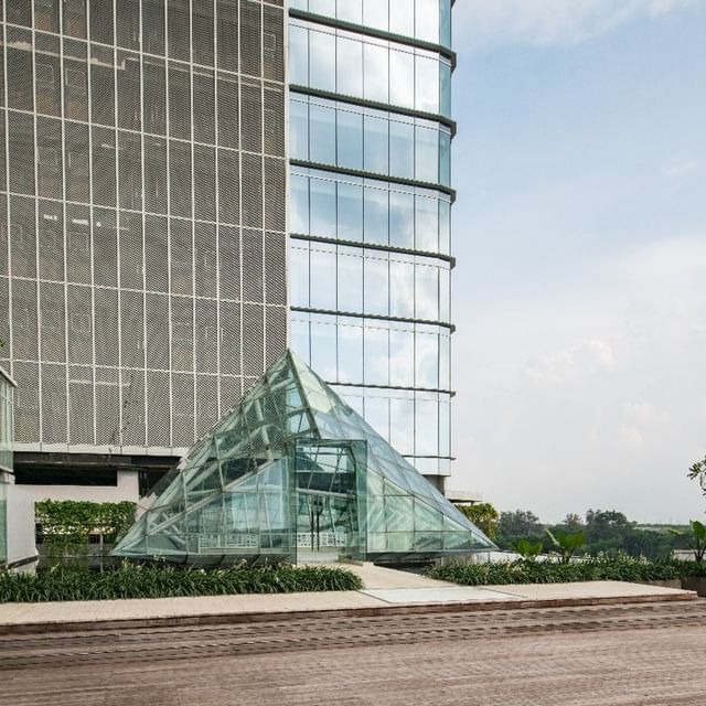 Vasa Hotel Surabaya, Ada Kamar Paling Mewah Yang Dilengkapi Private Indoor Pool Mulai Rp1.200.000 10 Vasa Hotel Surabaya, Ada Kamar Paling Mewah Yang Dilengkapi Private Indoor Pool Mulai Rp1.200.000 9