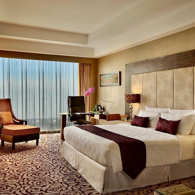 Wyndham Hotel Surabaya, Penginapan Mewah di Tengah Kota Pahlawan Yang Letaknya Strategis 3 Wyndham Hotel Surabaya, Penginapan Mewah di Tengah Kota Pahlawan Yang Letaknya Strategis 3