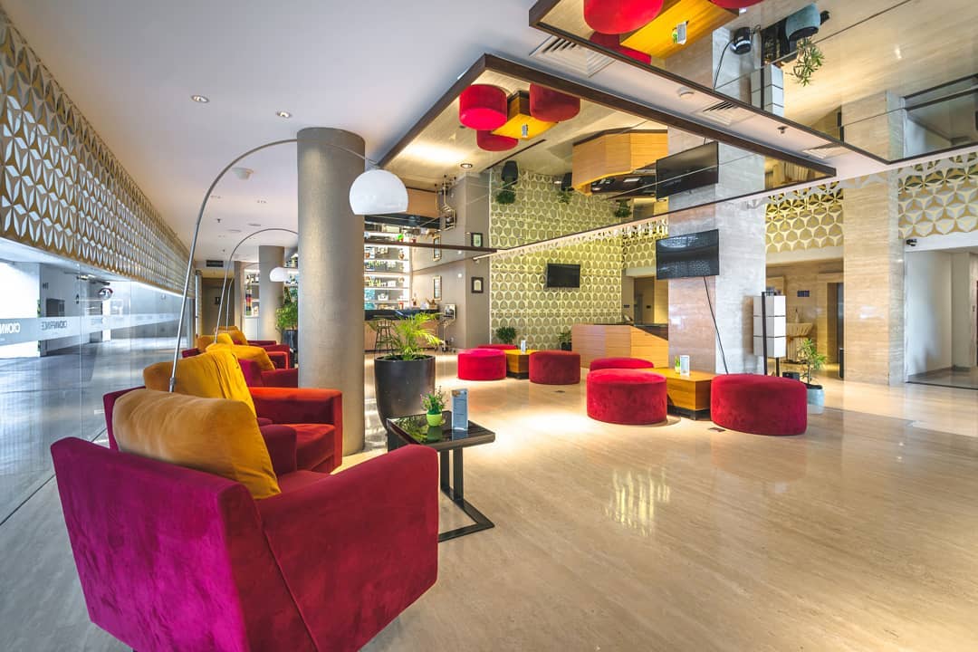 Crown Prince Hotel Surabaya, Akomodasi Bintang 4 Dengan Fasilitas Lengkap Yang Dekat Pusat Kota 6