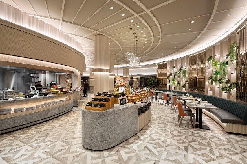 Sheraton Hotel Surabaya, Akomodasi Mewah di Pusat Kota Yang Terhubung Dengan Mall Tunjungan Plaza 6 Sheraton Hotel Surabaya, Akomodasi Mewah di Pusat Kota Yang Terhubung Dengan Mall Tunjungan Plaza 6
