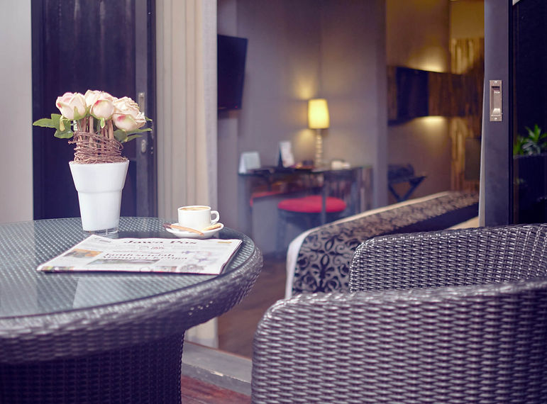 Inilah Garden Palace Hotel Surabaya, Memiliki Kamar Tematik Dengan Pemandangan Jembatan Suramadu 9 Inilah Garden Palace Hotel Surabaya, Memiliki Kamar Tematik Dengan Pemandangan Jembatan Suramadu 8