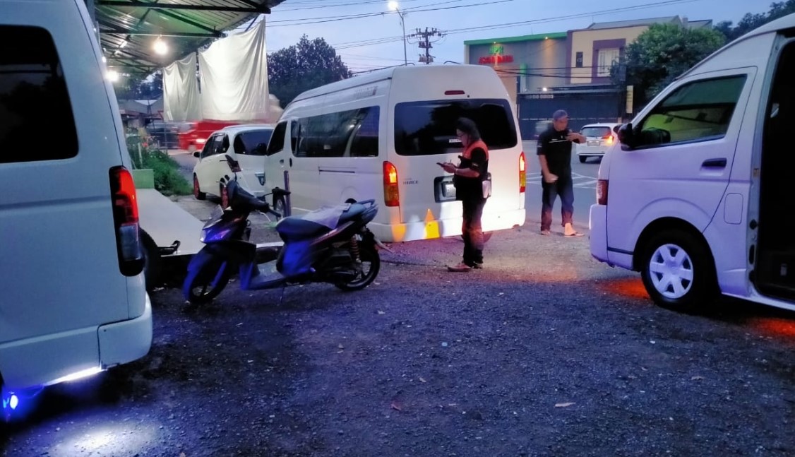 Travel Semarang Jakarta Harga Mulai 181rb Buka 24 Jam Via Tol Berangkat Pagi Siang dan Bisa Kirim Paket 4 Travel Semarang Jakarta Harga Mulai 181rb Buka 24 Jam Via Tol Berangkat Pagi Siang dan Bisa Kirim Paket 4