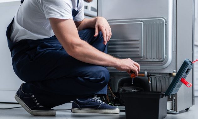 Jasa Service Kulkas Andalan di Jakarta Timur Untuk Menuntaskan Masalah Pendingin Dengan Cepat 3