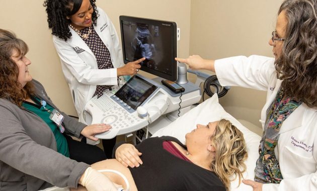 10 Rekomendasi Dokter Spesialis Kandungan Terbaik di Mojokerto, Tarif Pemeriksaan Mulai Dari 155 Ribu 4 10 Rekomendasi Dokter Spesialis Kandungan Terbaik di Mojokerto, Tarif Pemeriksaan Mulai Dari 155 Ribu 4