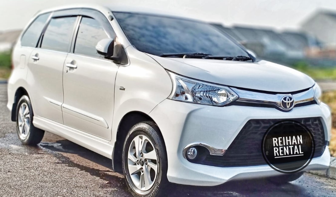 10 Rental Mobil Cibitung Lepas Kunci, Harga Sewa 400K 1