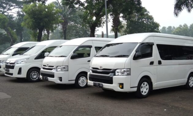 10 Rental Mobil Tanah Abang Jakarta, Harga Sewa 350K