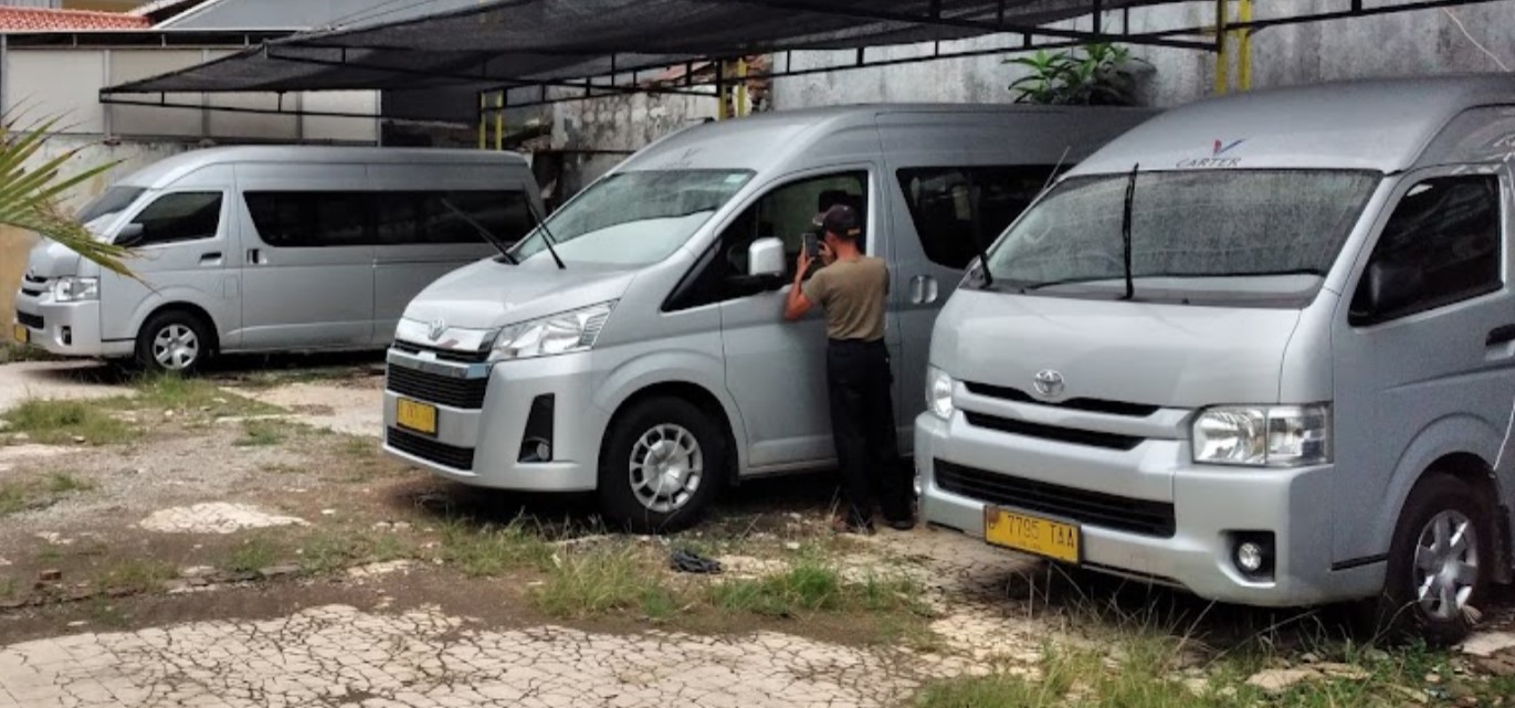 10 Rental Mobil Menteng, Harga Sewa Termurah Rp450.000