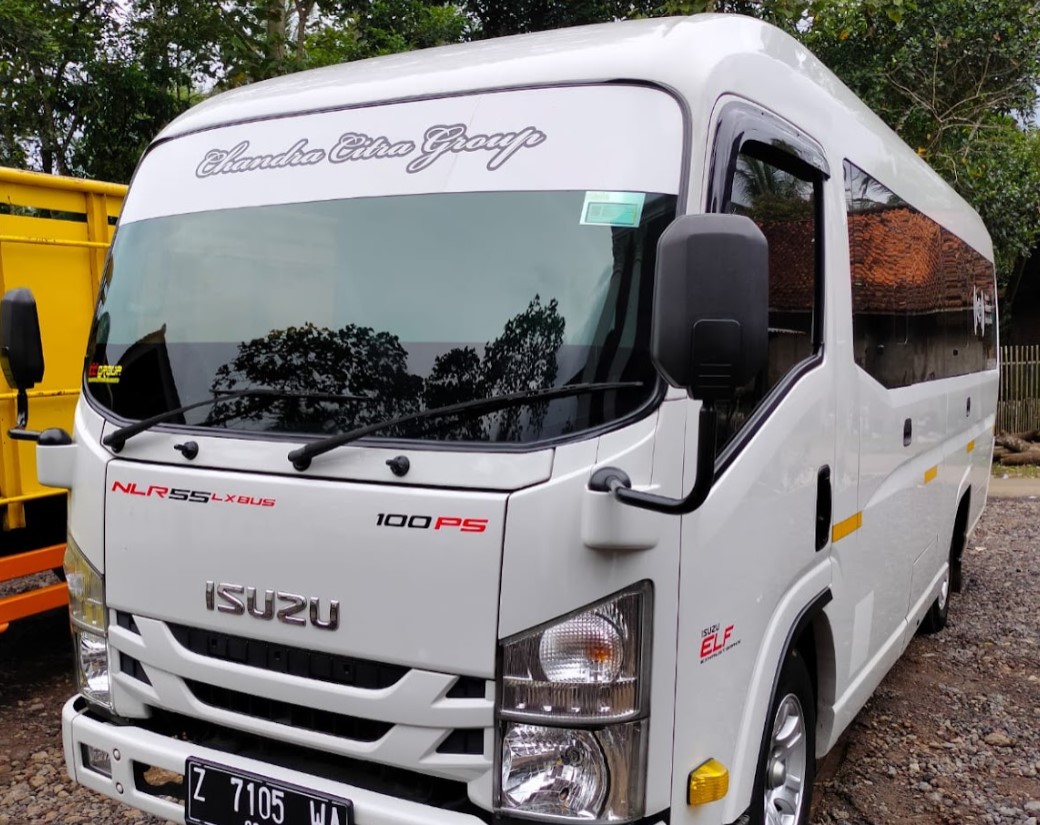 10 Rental Mobil Ciamis Lepas Kunci, Harga Sewa 250K 7