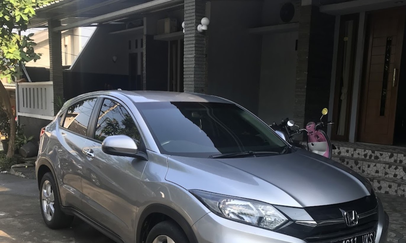 10 Rental Mobil Pamulang Lepas Kunci, Harga Murah 250K 9